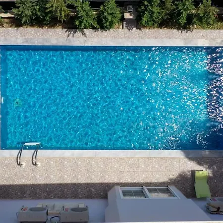 Superb Secluded Villa With Private Pool In Antalya